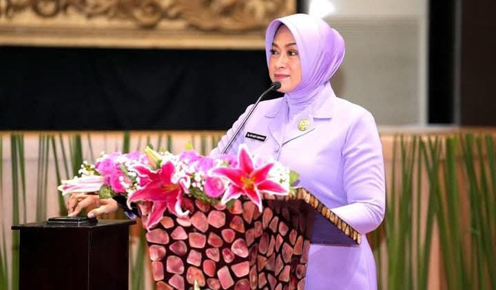 Catatkan Rekor MURI, Ny. Evi Agus Subiyanto  Pimpin Bakti Sosial Serentak Dengan Lokasi Terbanyak di Indonesia 
